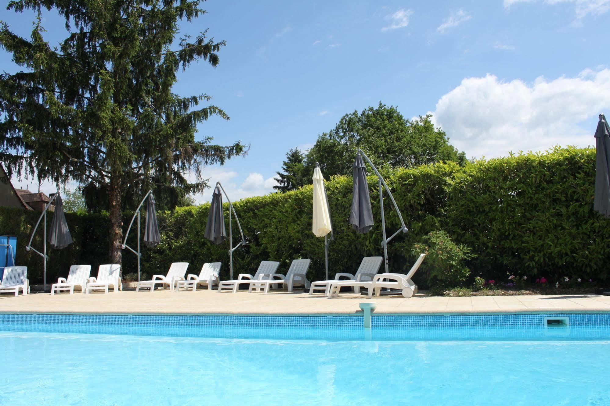 Hotel La Hoirie Sarlat-la-Canéda Exterior foto